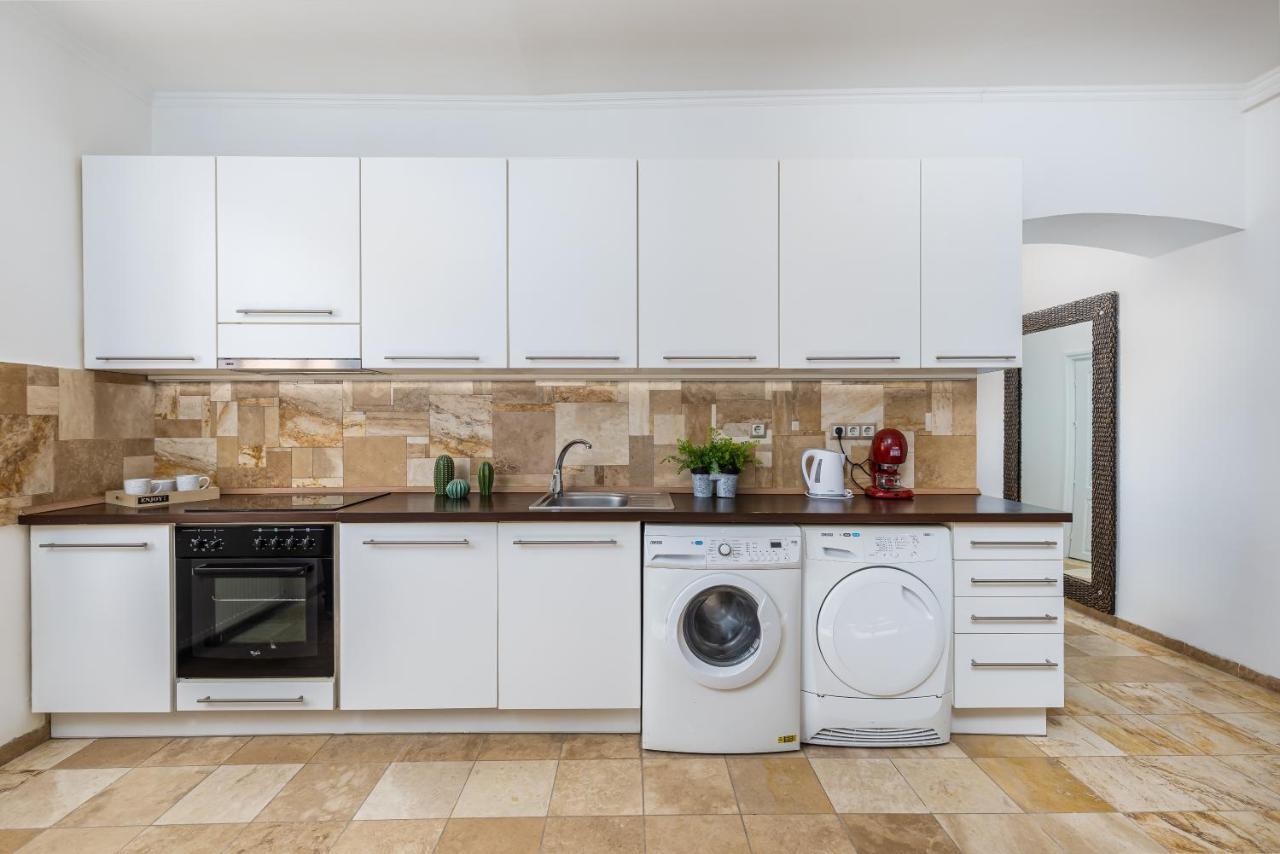 Real Andrassy Apartament Budapeszt